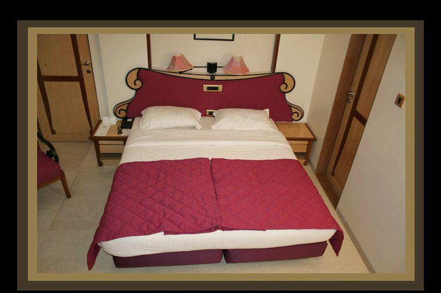 FabHotel Gandharva Shivajinagar Pune Exteriör bild