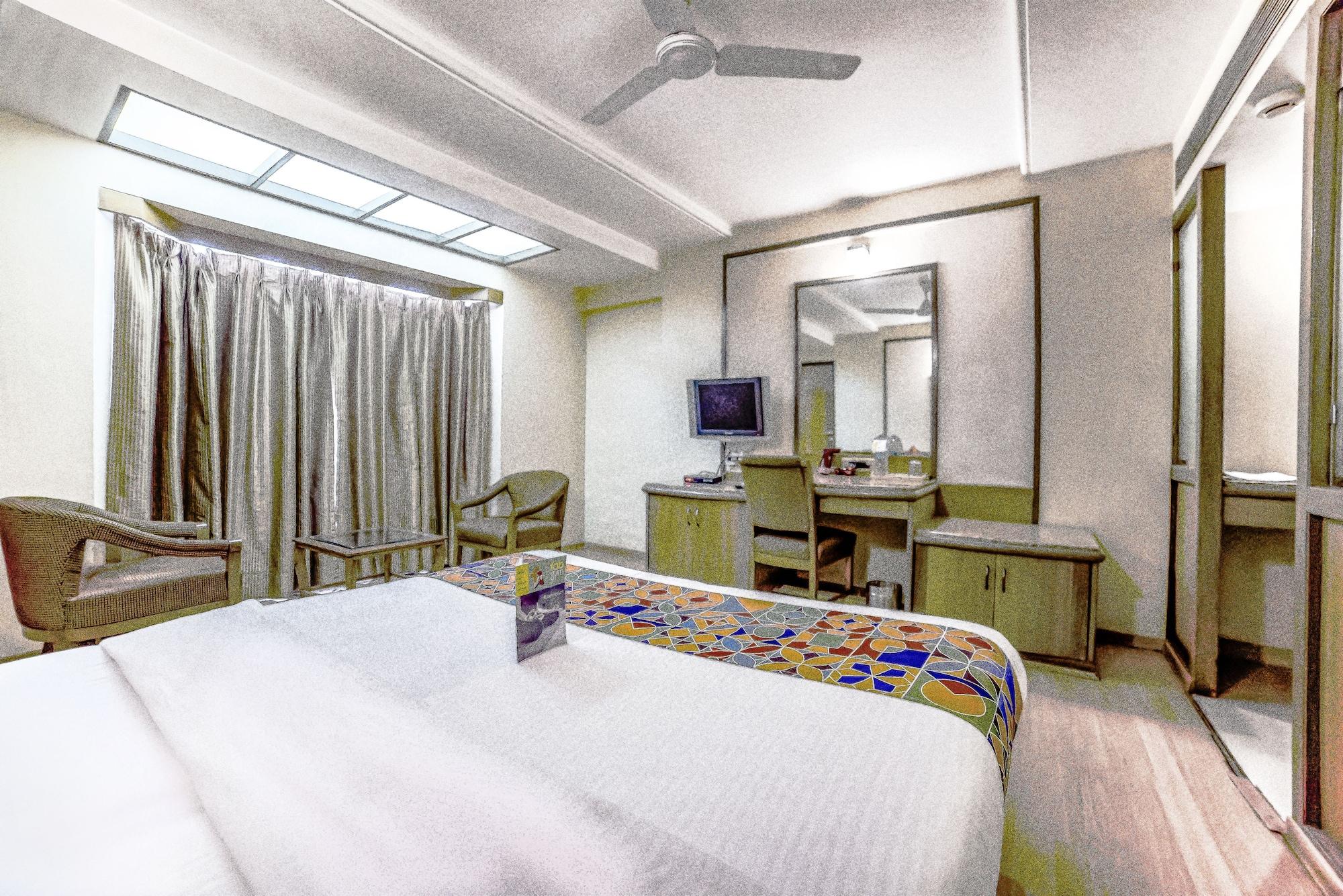 FabHotel Gandharva Shivajinagar Pune Exteriör bild